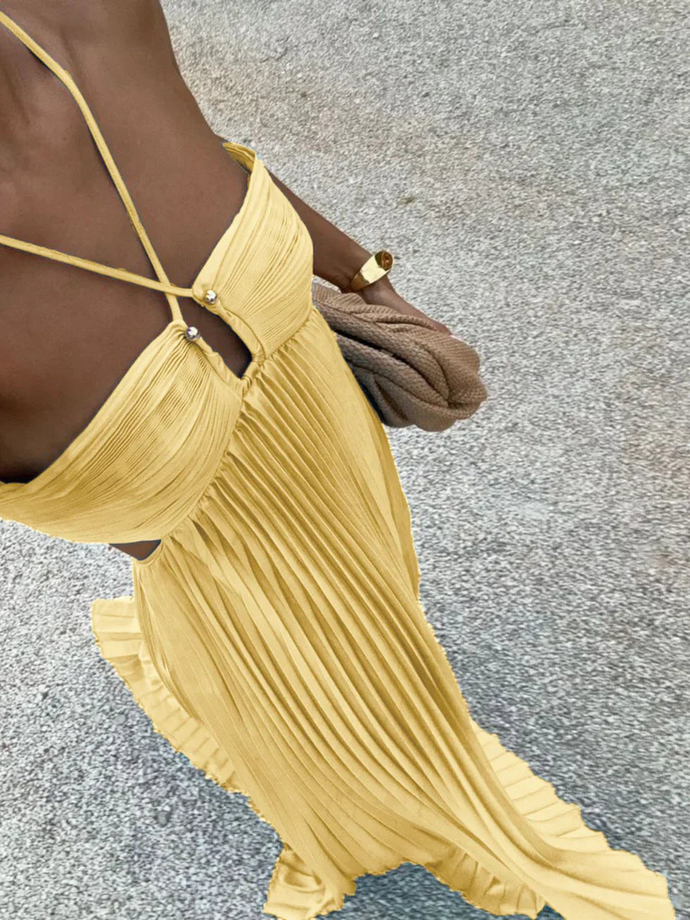 Women's Elegant Halter Neck Side Cutout Detail Pleated Summer Dress