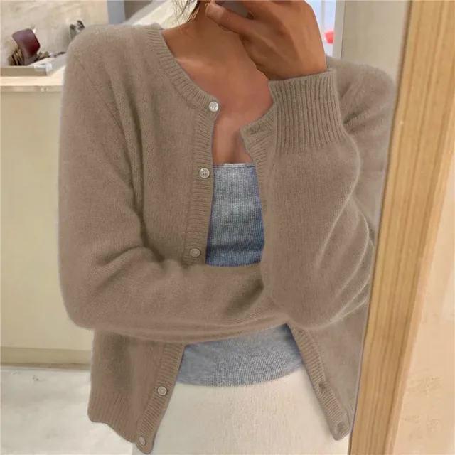 Cardigan tricoté boutonné pour femme | Côtelé