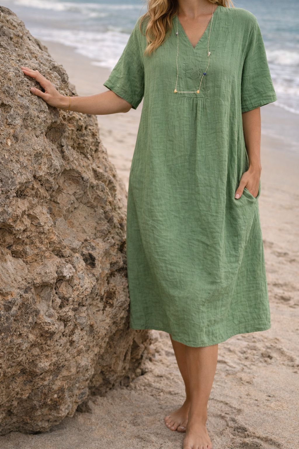 Women’s Beach Summer Relaxed V Neck Silhouette Dress | Midi