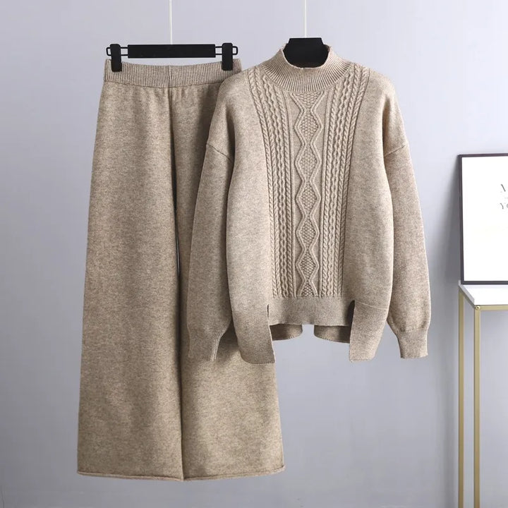 Women’s Loungewear Jumper and Trouser Set | Winter