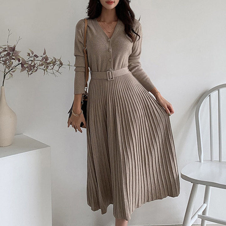 Women’s Knitted Pleated Dress with Belt | Midi