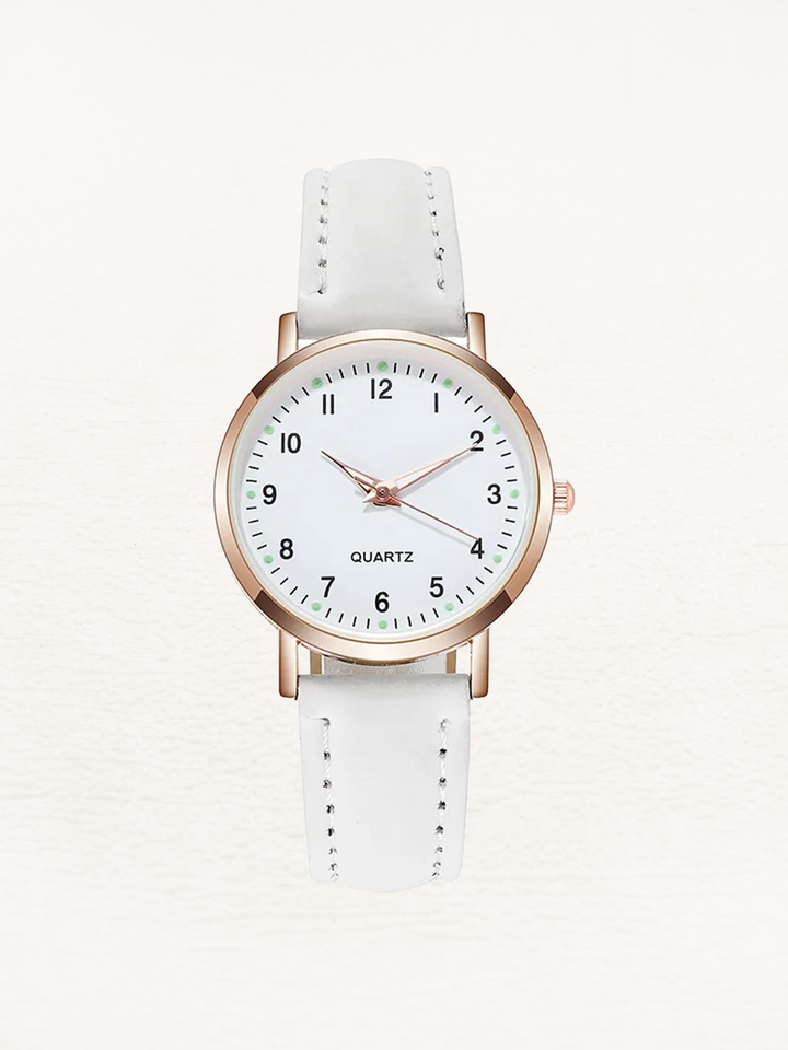 Women’s Classic Round Dial Wrist Watch | Elegant