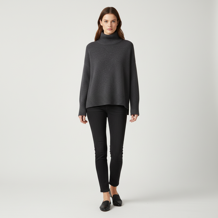 Women's Oversized Turtle Neck Jumper | Long Sleeve