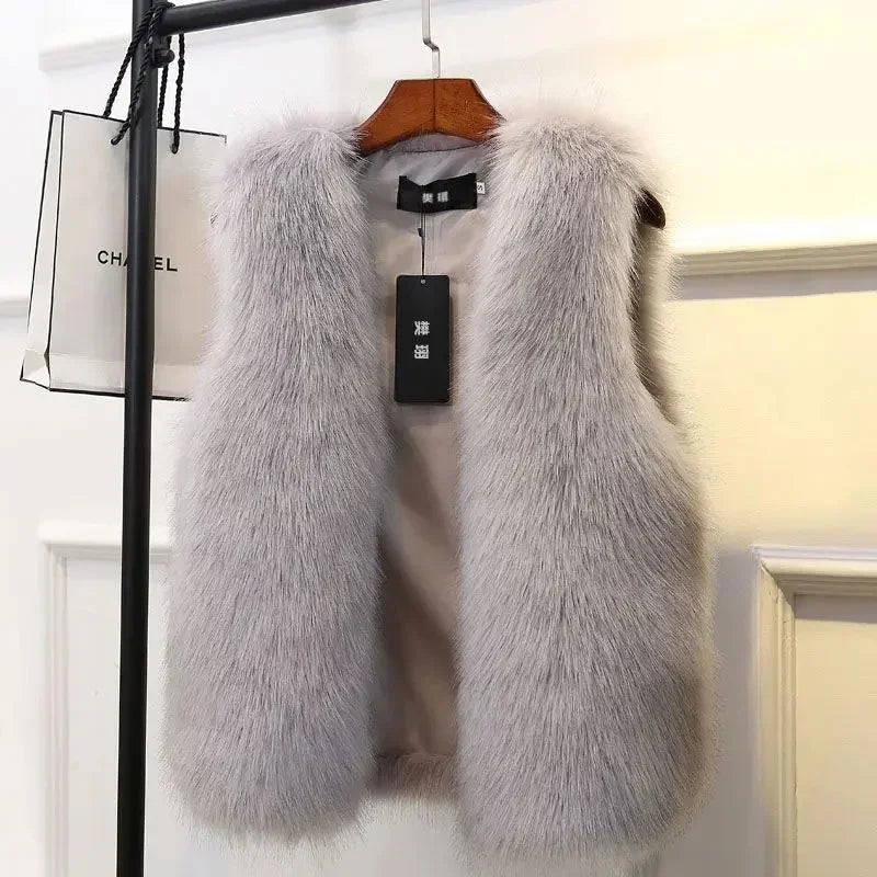 Gilet boutonné en fausse fourrure pour femme | Hiver