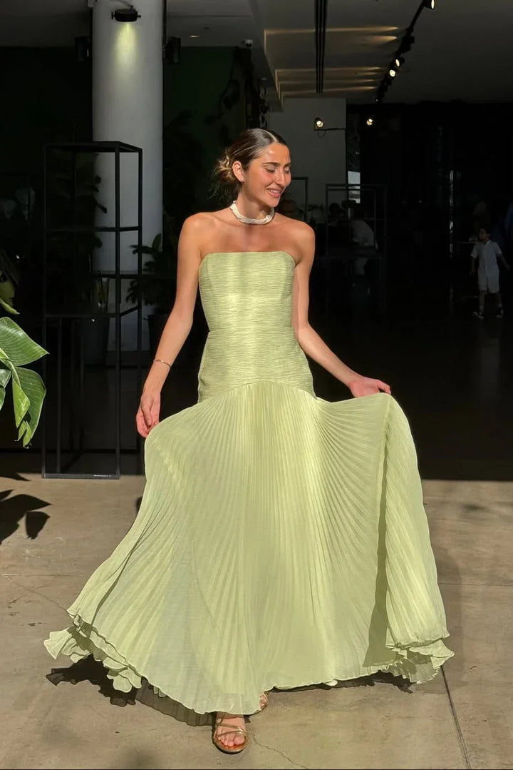 Women's Elegant Sleeveless Pleated Wedding Guest Dress | Maxi