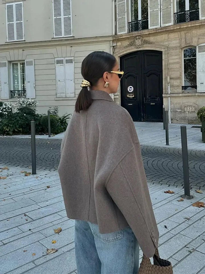 Veste oversize boutonnée à col pour femme | Hiver